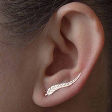 Load image into Gallery viewer, Leaf Earring