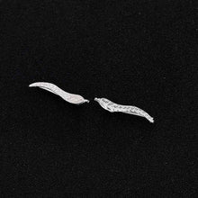 Load image into Gallery viewer, Leaf Earring