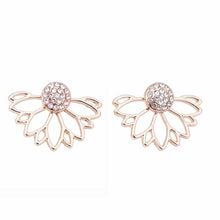 Load image into Gallery viewer, Crystal Earring